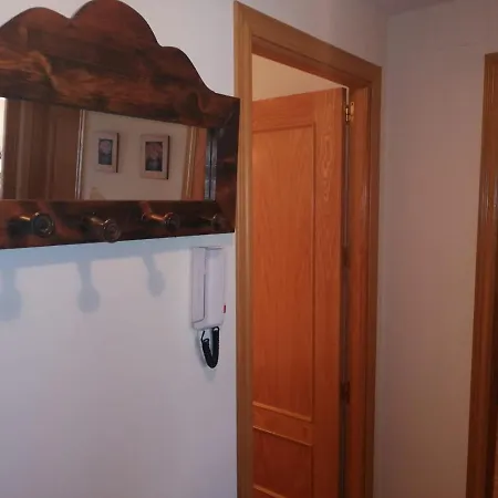 Sarrato Iv De Sallent アパート