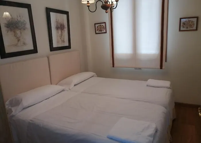 Sarrato Iv De Sallent